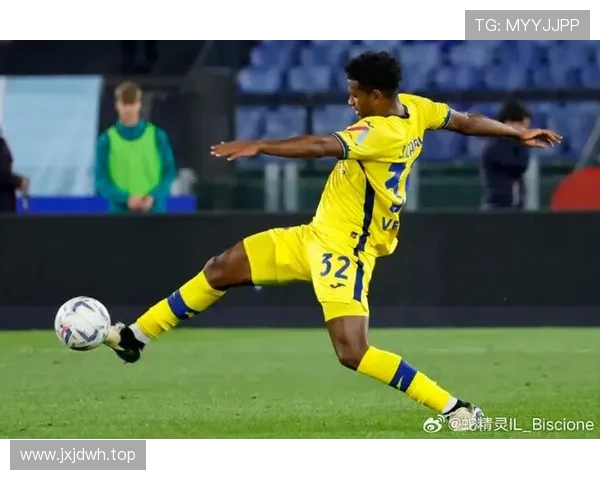 尤文官方确认卡巴尔大腿肌肉中度受伤预计两周后复查恢复情况